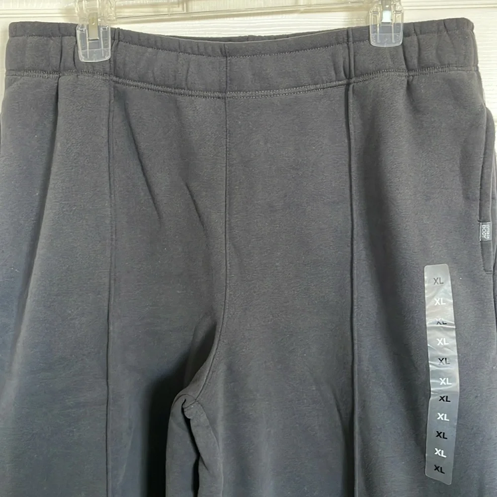 Cotton On Body Dark Gray Fleece Pants - Picture 3 of 13